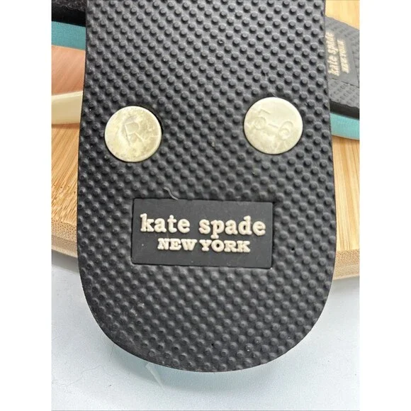 Kate Spade New York Flamingo Flip Flop Sandals Size 5 White Pink Bow Charm Beach - Picture 9 of 12